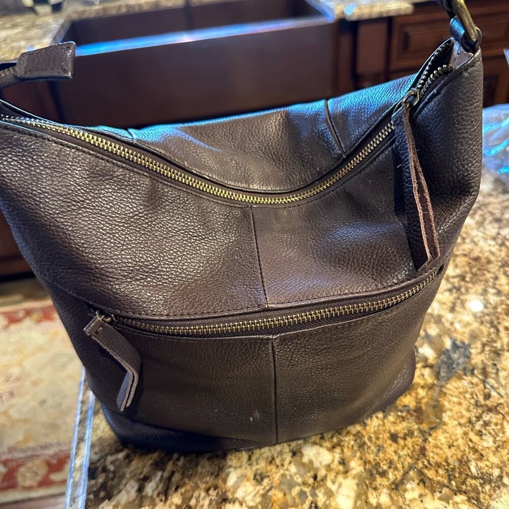 Lucky Brand Bohemian Brown Leather Shoulder Bag with Fringe & Zip Closure - Picture 9 of 13